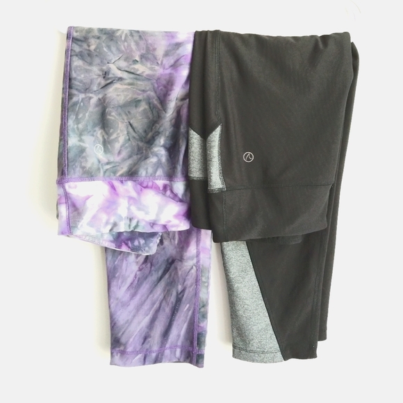 VOGO Athletica Pants - Pair of Vogo by Athletica Medium Workout Leggings